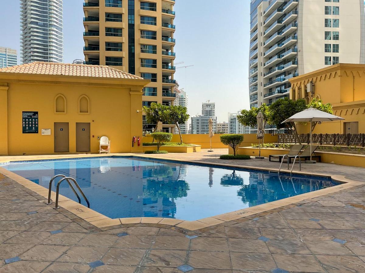 Higuests - Amazing Sea Views From This 2Br Apt In Jbr ดูไบ ภายนอก รูปภาพ