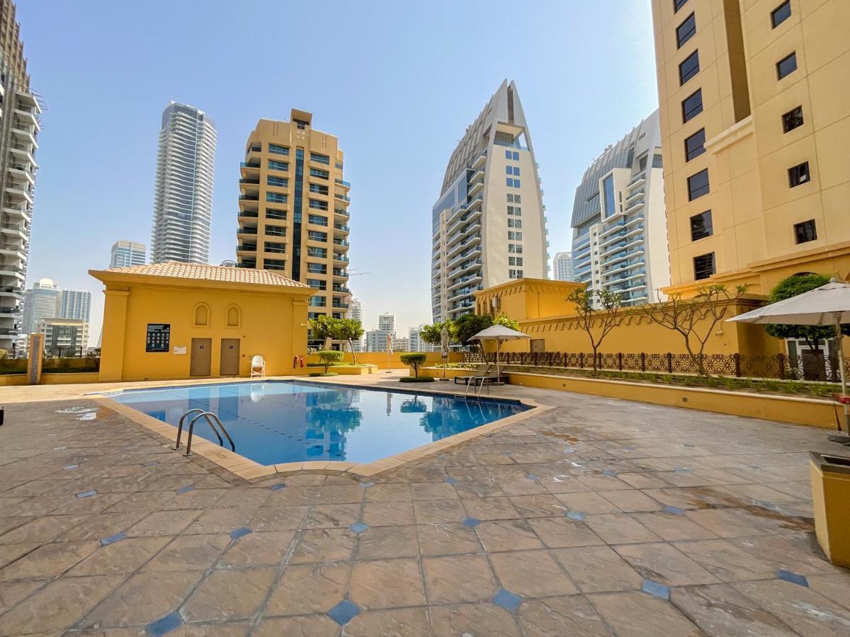 Higuests - Amazing Sea Views From This 2Br Apt In Jbr ดูไบ ภายนอก รูปภาพ